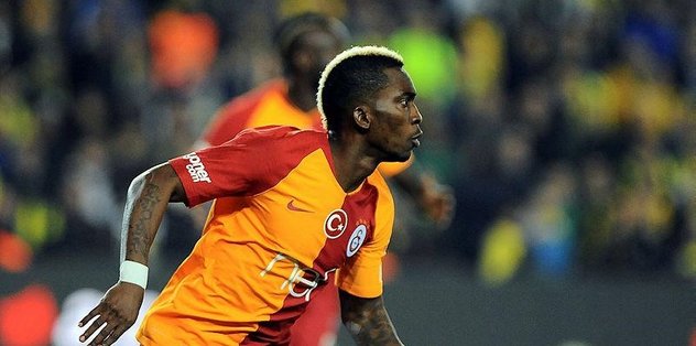 Golünü attı cezalı oldu