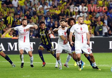 Fenerbahçe’de Ersun Yanal eleştirilere isyan etti!