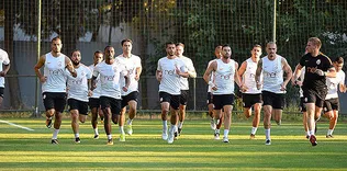 Galatasaray, Antalya deplasmanında