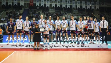 Halkbank yine başarır