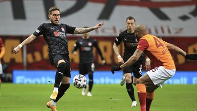 Son dakika spor haberi: Galatasaray’da 6 değişiklik