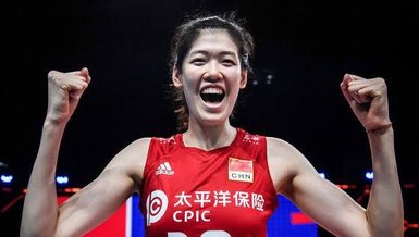 Yingying F.Bahçe yolunda