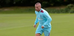 West Ham’a Gökhan Töre’den kötü haber