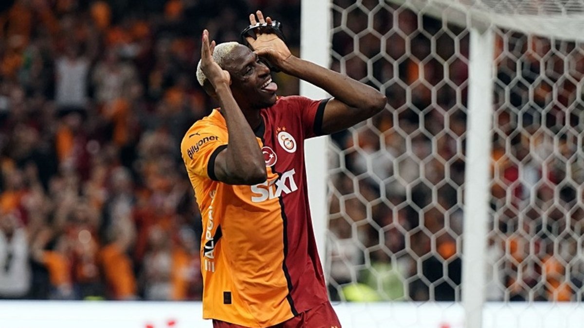 TRANSFER HABERİ - Galatasaray Osimhen bombasını patlatıyor! 4 yıllık imza TRANSFER HABERİ - Galatasaray Osimhen bombasını patlatıyor! 4 yıllık imza