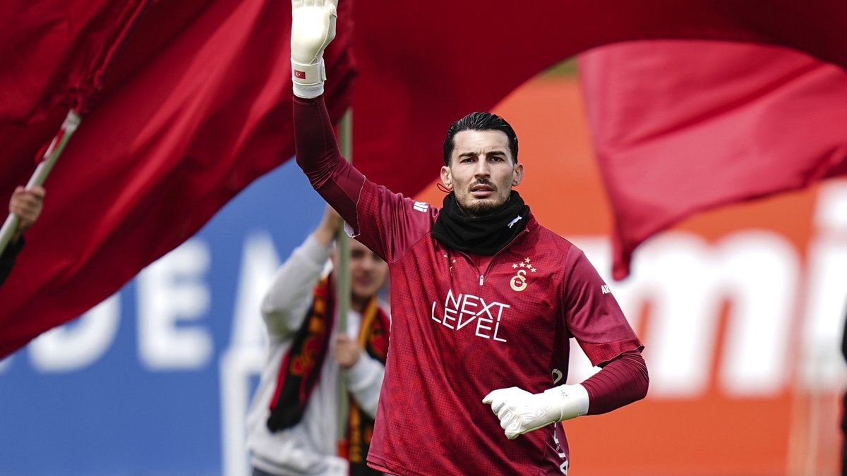 Galatasaray'dan Uğurcan Çakır kararı! Tarihe geçecek rakam...