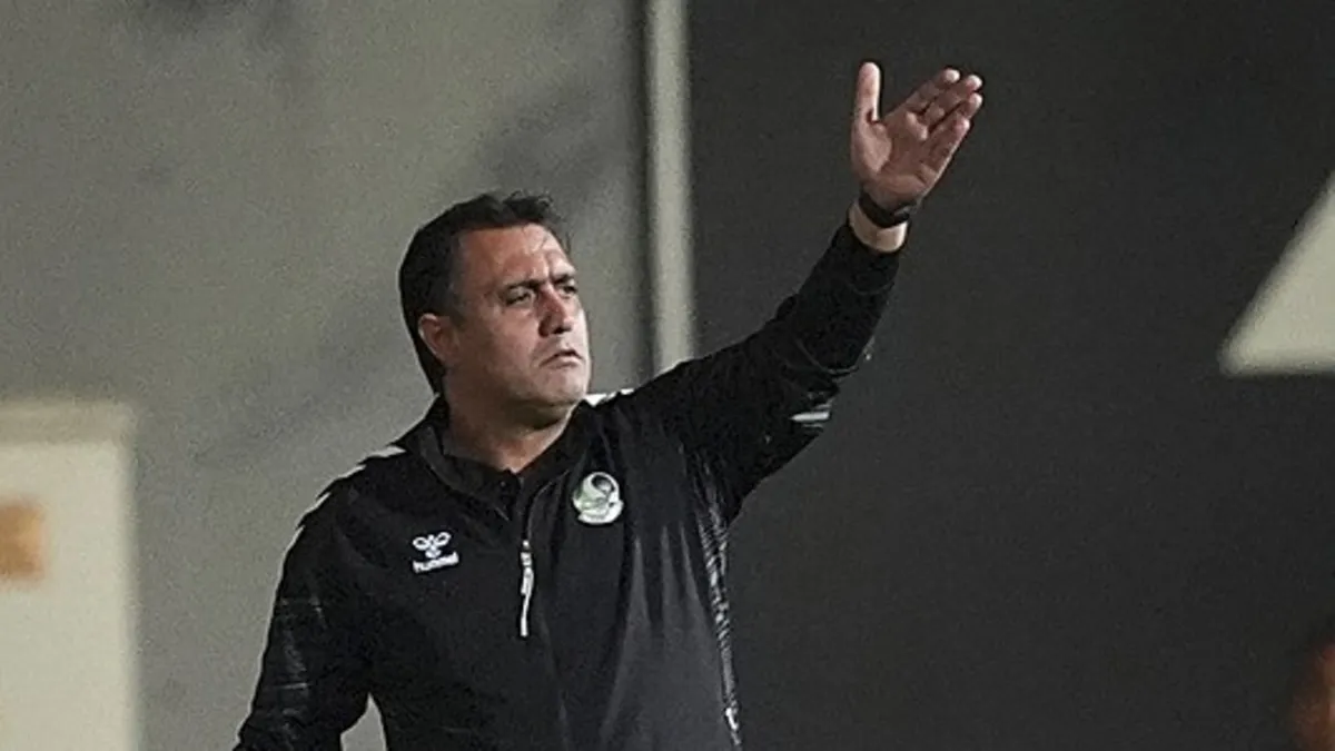 Sakaryaspor'da Serhat Sütlü ile yollar ayrıldı!