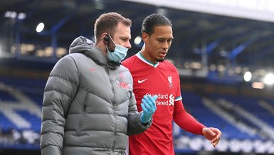 Liverpool draw with Everton; Reds suffer injuries