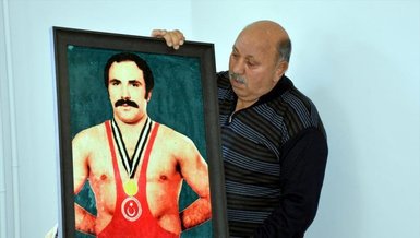 Türk güreşinin önemli isimlerinden Reşit Karabacak hayatını kaybetti