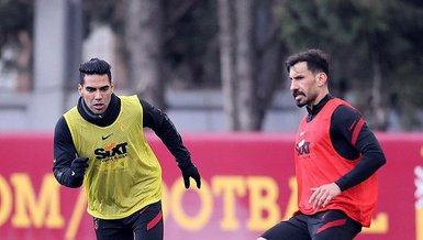 Son dakika spor haberi: Falcao'dan hastane odasında paylaşım! "Maskeli adam geliyor"