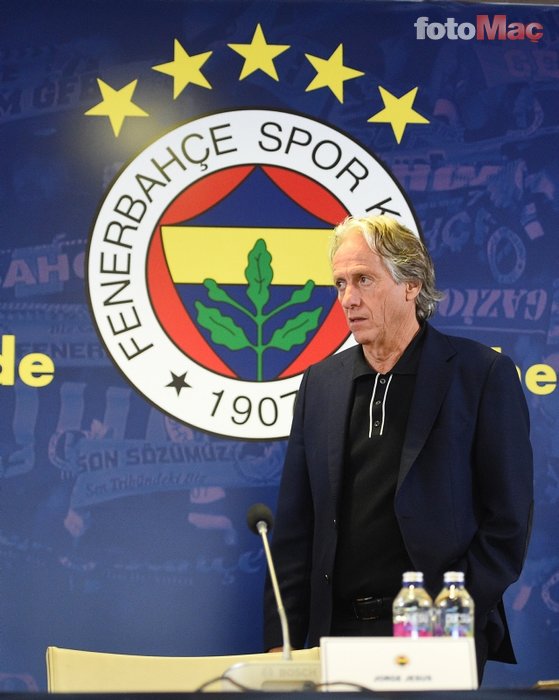 Fenerbahçe sol bek transferi yapmaya hazırlanıyor! Ghislain Konan...
