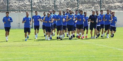 Bandırmaspor 4 oyuncu ile yollarını ayırdı
