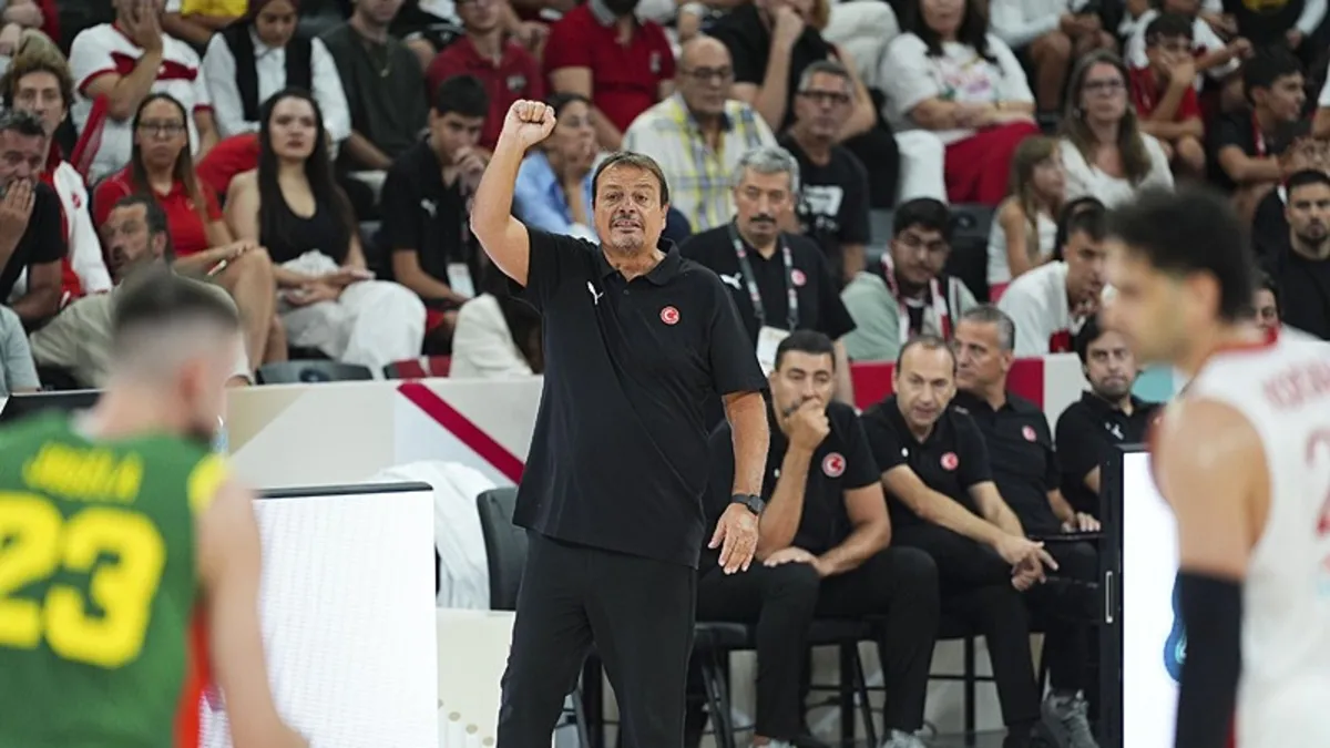 Photo: fotomac.com.tr A Milli Erkek Basketbol Takımı başantrenörü Ergin Ataman: 7’de 7 yaptık ama bu bizim için yeterli değil