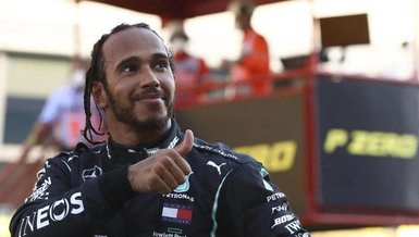 İtalya'da pole pozisyonu Lewis Hamilton'ın!