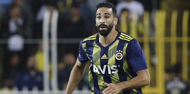 Fenerbahçeli Adil Rami için transfer çılgınlığı! 2 talip...