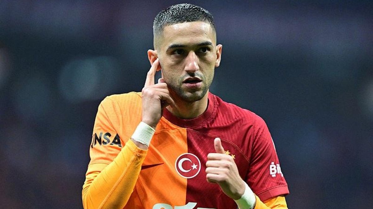 Galatasaray'da Ziyech toparladı