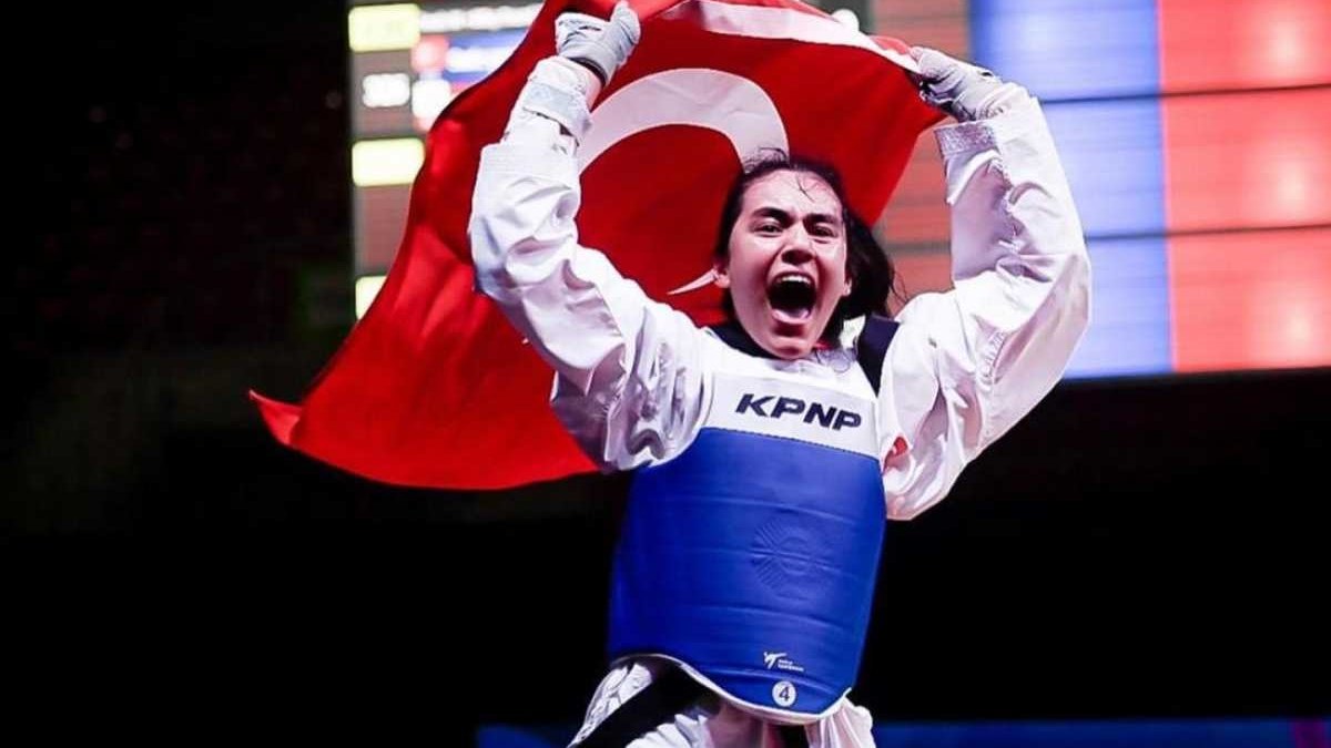 Milli sporcumuz Sude Yaren Uzunçavdar dünya üçüncüsü oldu!