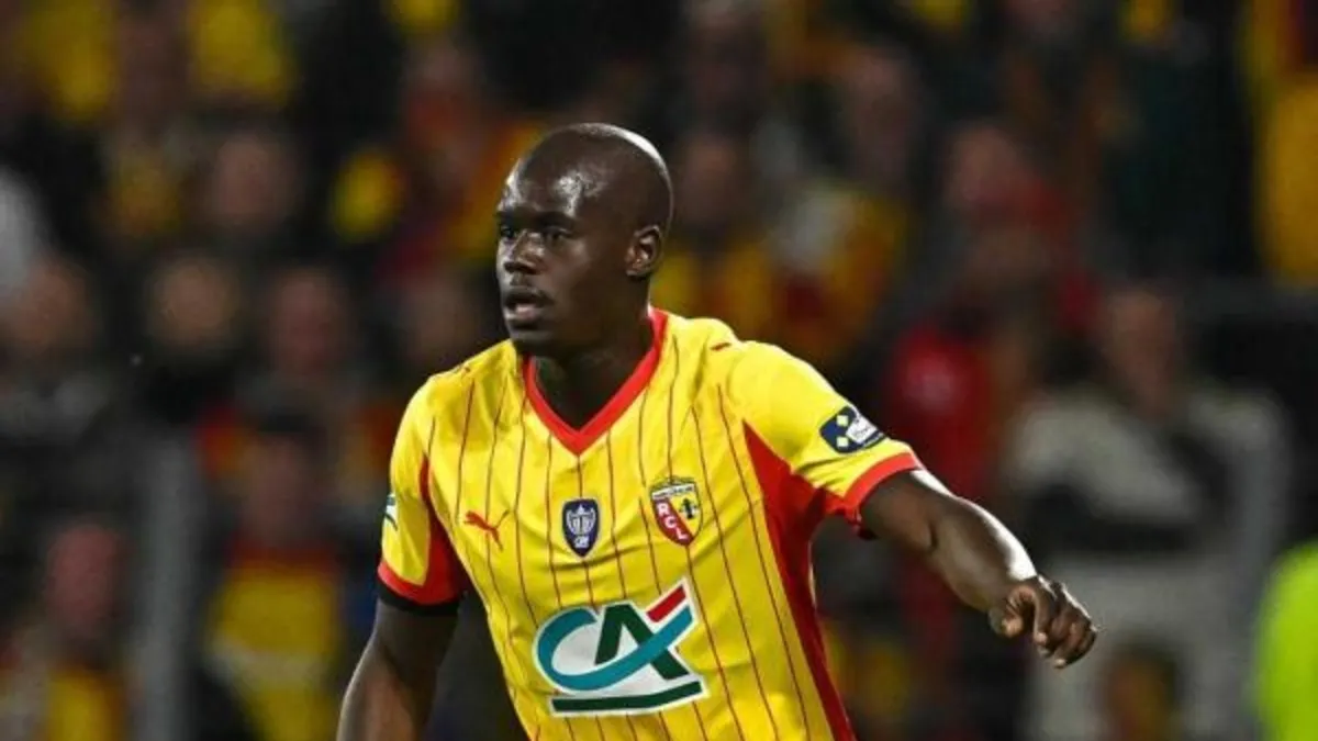 Fenerbahçe'den Malang Sarr'a dev teklif! Önerilen rakam dudak uçuklattı