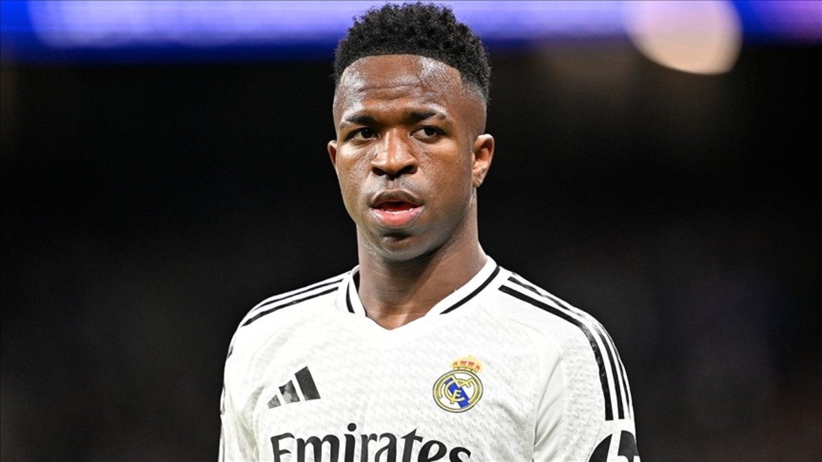 Vinicius Junior, Real Madrid'le sözleşme yenileyecek!