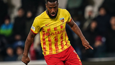 Golcü Nazon çok mutlu