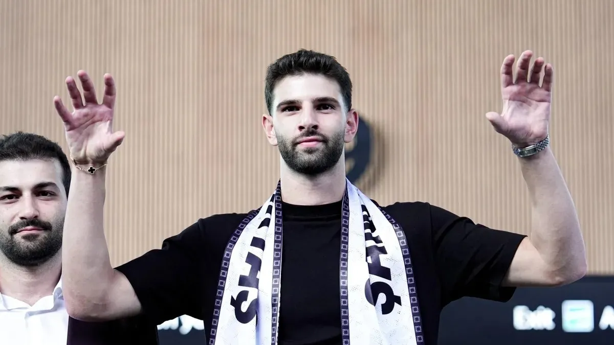 Ümit görev bekliyor