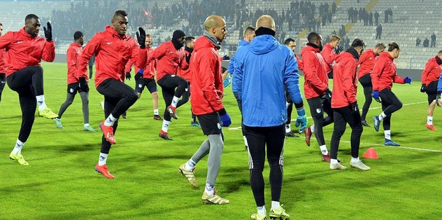 Erzurumspor'da Antalyaspor maçı çalışmaları devam ediyor