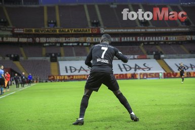 Son dakika spor haberi: Galatasaray’ın yıldızına olay sözler! Bu takımın futbolcusu olamaz