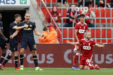 Son dakika haberi: Fenerbahçe’den ayrılan Frey 1 maçta 5 gol attı taraftar çıldırdı! Pereira...