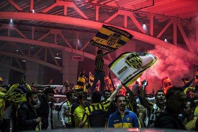 Ankara’da sarı lacivert kutlama