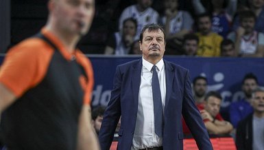 Anadolu Efes - Panathinaikos maçı sonrası Ergin Ataman: Mutsuz oyuncuyla devam etmek istemeyiz