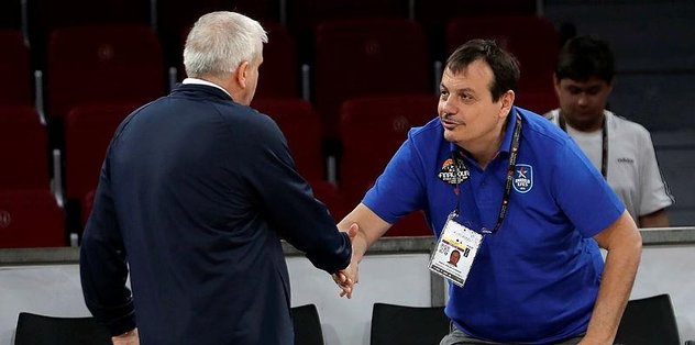 Obradovic'ten Anadolu Efes'e tebrik