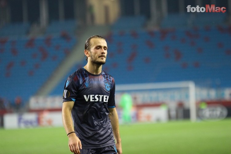 Son dakika spor haberi: Beşiktaş ve Galatasaray Abdulkadir Parmak'ı istiyor! Oyuncunun tercihi... Son dakika spor haberi: Beşiktaş ve Galatasaray Abdulkadir Parmak'ı istiyor! Oyuncunun tercihi...