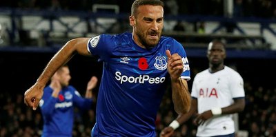 Everton'da 1 puanı 90+7'de Cenk Tosun kurtardı!