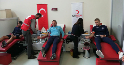 Medipol Başakşehir'den 'Kan ver hayat kurtar' kampanyasına destek