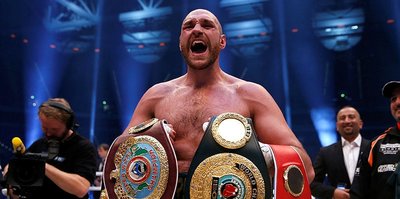 Fury yeniden ringe dönüyor