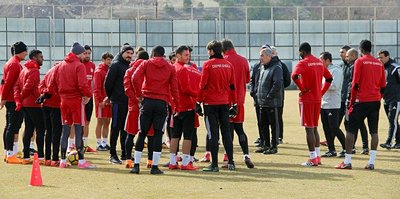 Sivasspor galibiyete şartlandı
