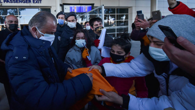 Galatasaray’a Antalya'da coşkulu karşılama