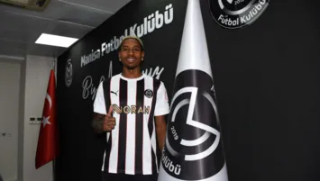 Alenis Vargas yeniden Manisa'da!