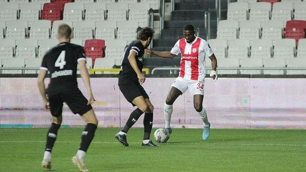 Pendik, İzmir’de gol şov yaptı: 4-1