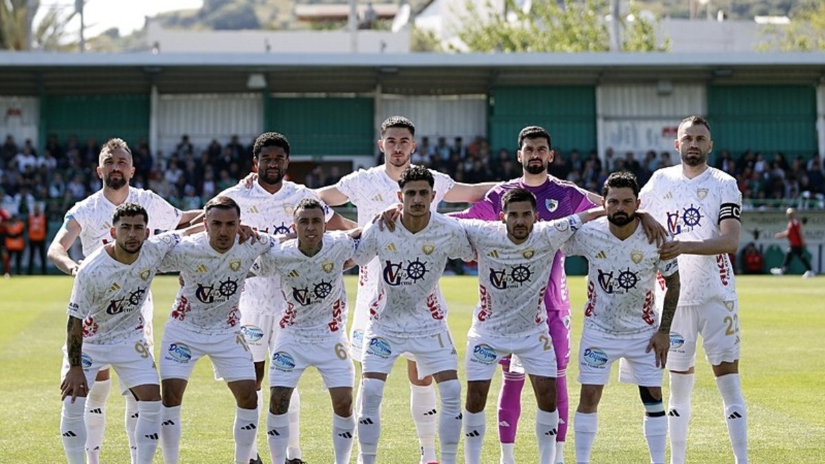 Erzurumspor FK Süper Lig'e geri dönmeyi başardı!