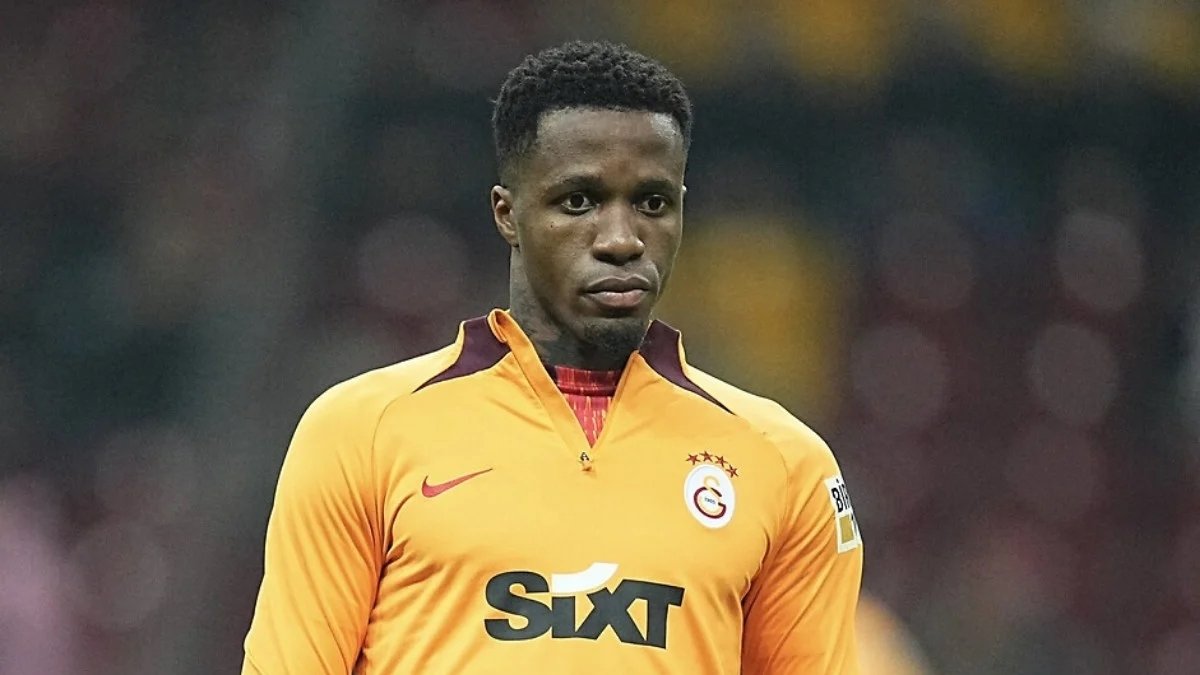 Wilfried Zaha'ya çirkin saldırı! İfşa edip...