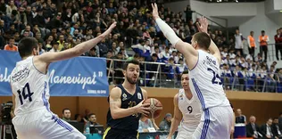 Fenerbahçe Doğuş deplasmanda galip