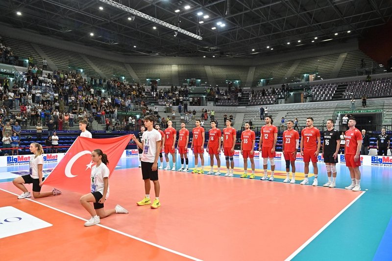turkiye-hollanda-voleybol-maci-ne-zaman-saat-kacta-filenin-efeleri-son-16-turunda-1758276159832.jpg