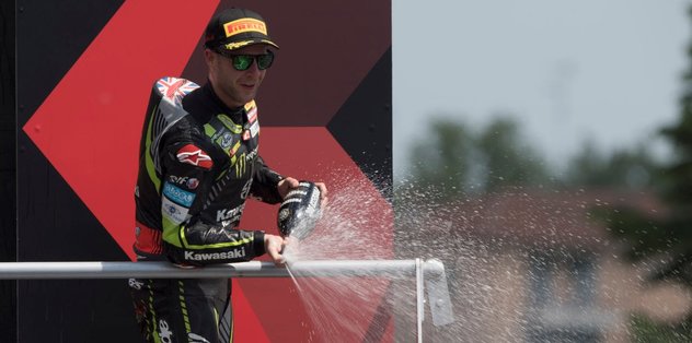 Dünya Superbike Şampiyonası'nın 10. ayağının ikinci yarışını Jonathan Rea kazandı