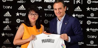 Valencia, Prandelli'yi basına tanıttı