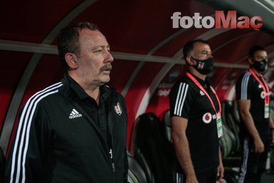 Beşiktaş’a ’İsviçre çakısı’ gibi transfer! Hem orta saha...