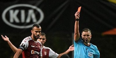 Hakem faciası!
