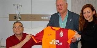 Rambo Yusuf'a Sneijder forması