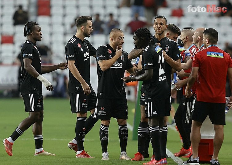 Son dakika spor haberi: Beşiktaş'ta sakatların son durumu belli oldu! Yıldız isim 1.5 ay yok