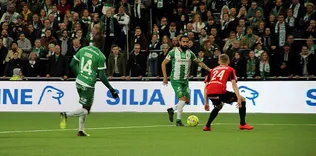 Erkan Zengin Hammarby’de ilk maçına çıktı