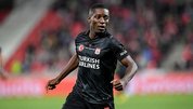 Max Gradel’den erken veda